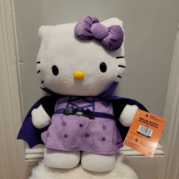 Hello Kitty 2024 Halloween Greeter Purple Cape Vampire NWT - Picture 1 of 4